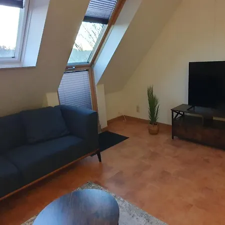 Apartment Wohlfuehlapartment - 3 Schlafzimmer - Dachterrasse - Kostenlos Parken