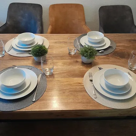 Wohlfuehlapartment - 3 Schlafzimmer - Dachterrasse - Kostenlos Parken * Eisenach