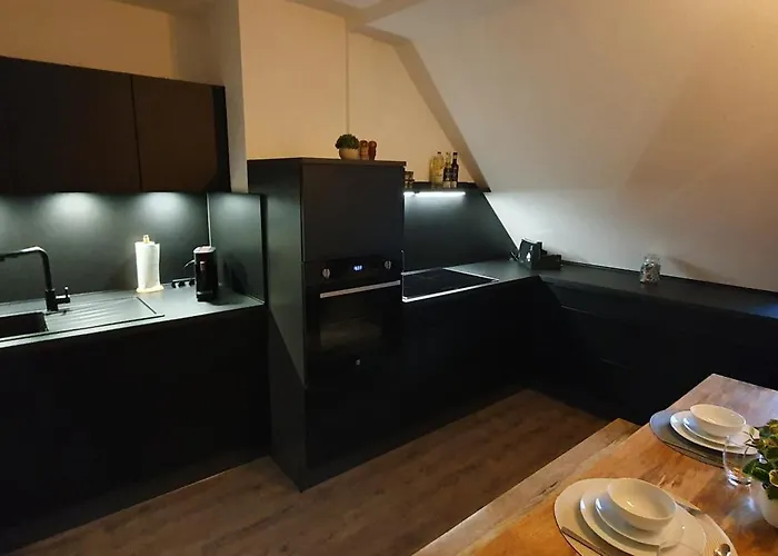 Wohlfuehlapartment - 3 Schlafzimmer - Dachterrasse - Kostenlos Parken Appartement Eisenach